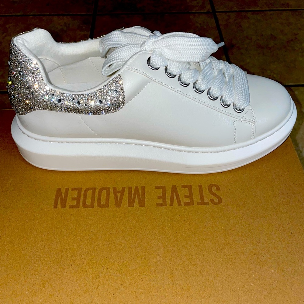GASP RHINESTONES Steve Madden